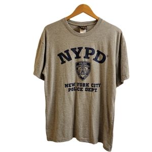 🎉 5 for $25 -NYPD tee shirt